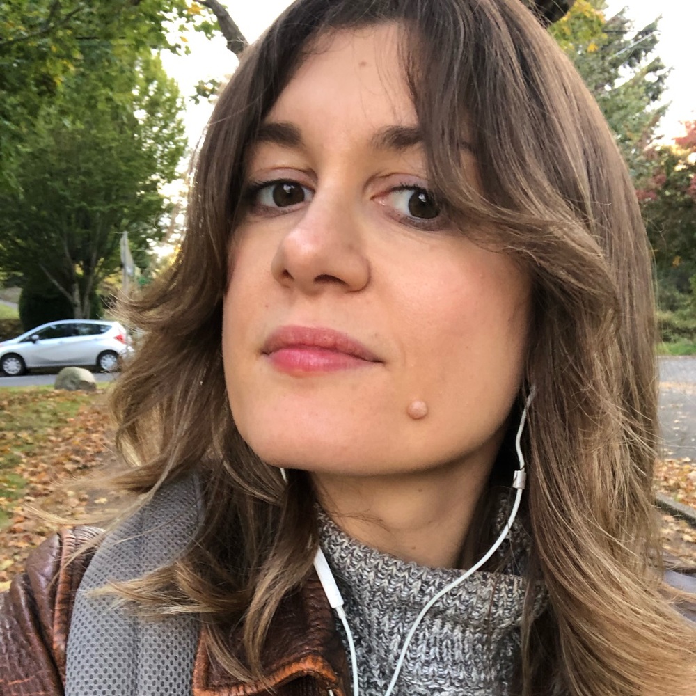 Meet your Posher, Eleni